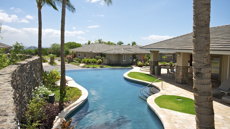 Infinity edge pool, community clubhose and BBQ kitchen available