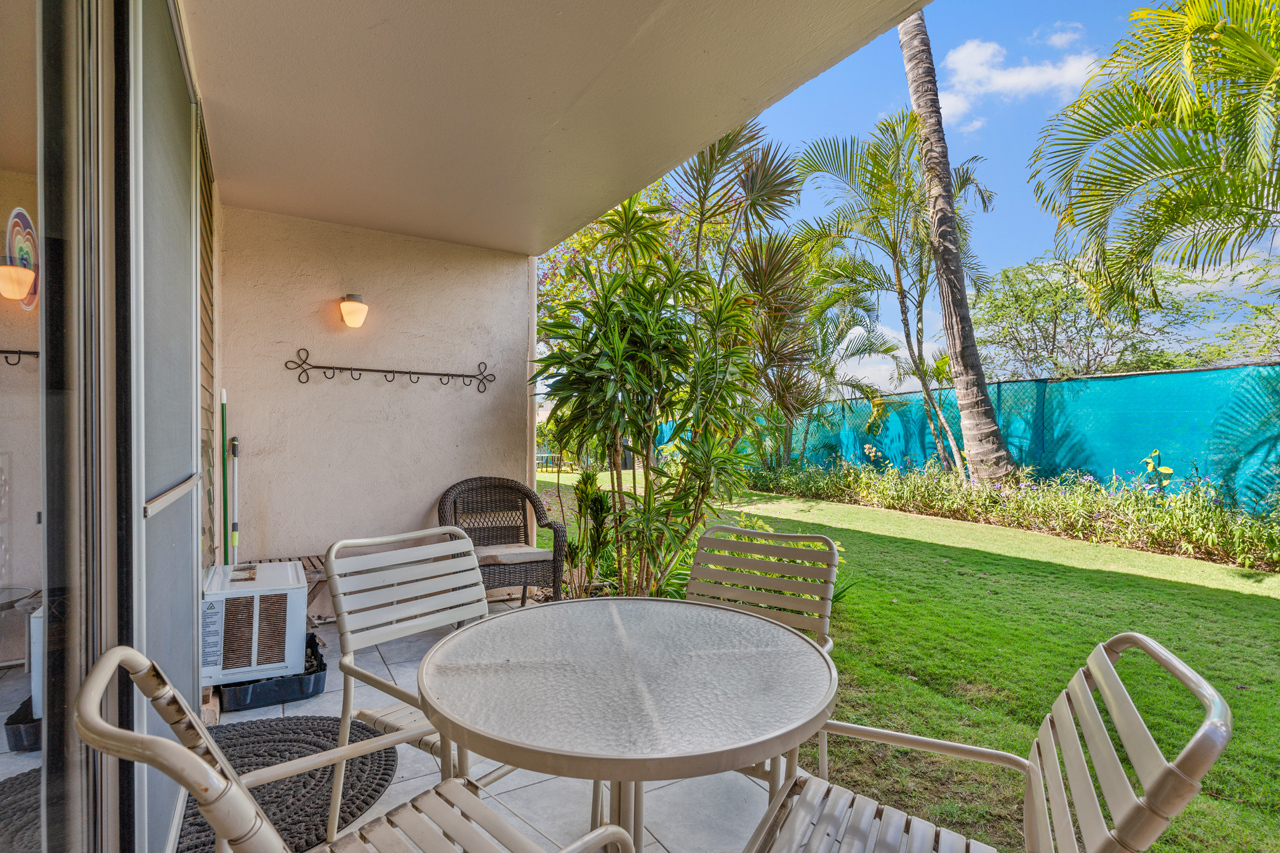 Convenient Ground floor location: Lanai